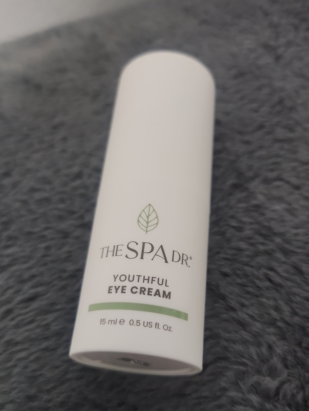 Youthful Eye Cream — White